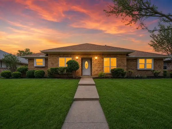 1915 Chesham Drive, Carrollton, TX 75007