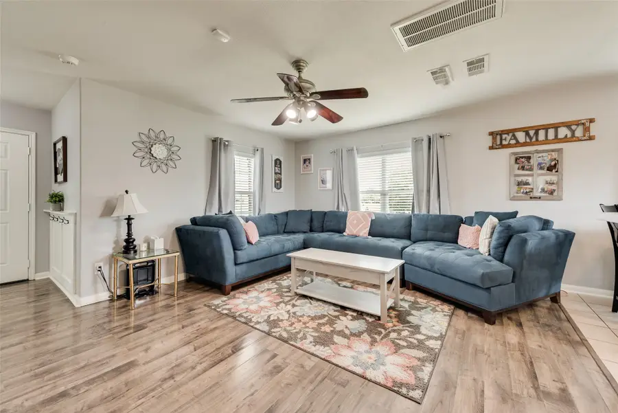 149 Cattlemans Creek Road, Newark, TX 76071 - #3
