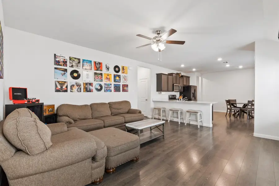 3916 Oak Creek Circle, Denison, TX 75020 - #2