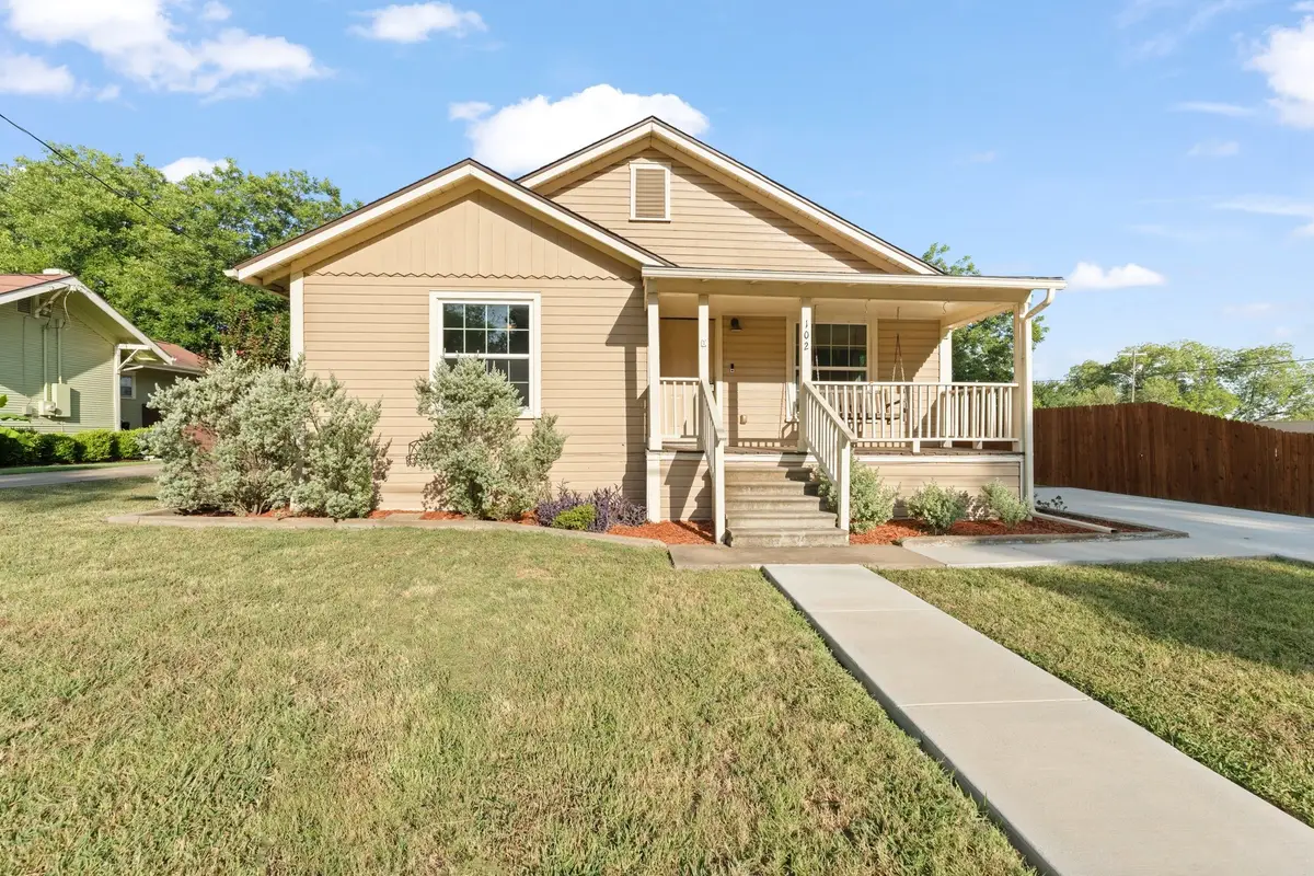 102 S 4th Street, Grandview, TX 76050 - #1