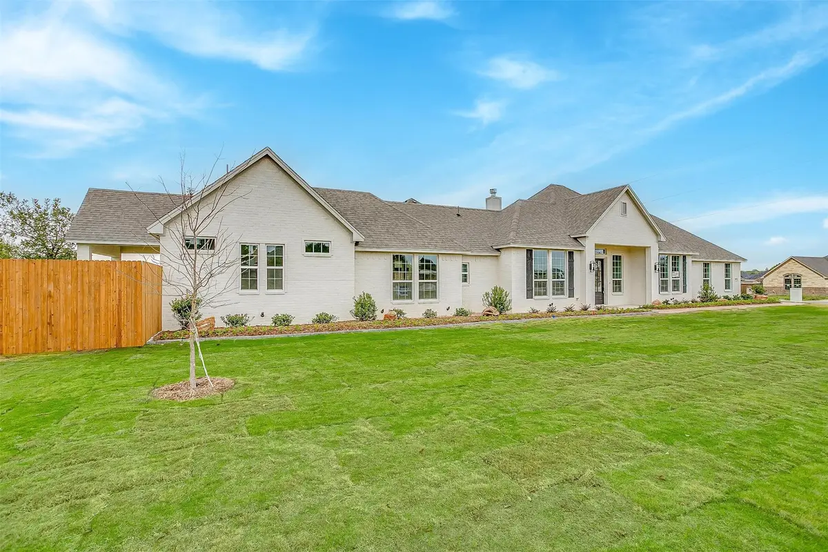 991 Hulen, Crowley, TX 76036 - #1
