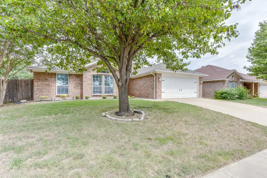 1020 Thistle Meade Circle, Burleson, TX 76028 - #3