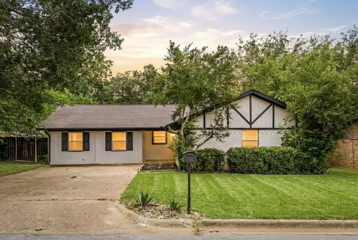1213 Vivienne Street, Weatherford, TX 76086 - #1