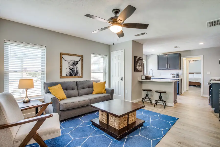 410 N Oak Cliff Boulevard, Dallas, TX 75208 - #2