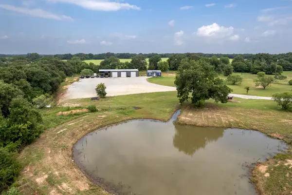 3105 Hwy 2861, Comanche, TX 76442