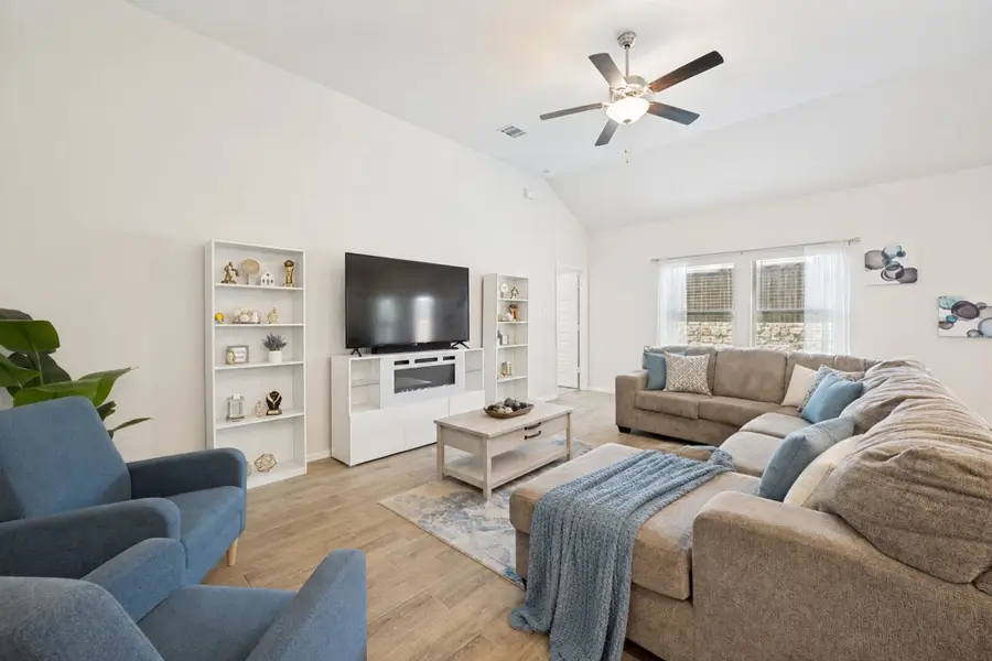 14065 Ilderton Street, Pilot Point, TX 76258 - #3