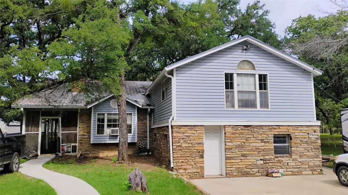 921 Sportsman Park Road, Azle, TX 76020 - #1