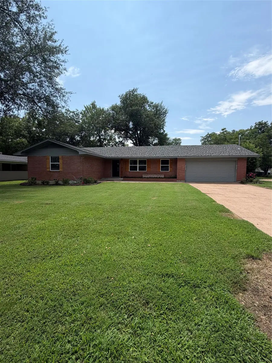 1601 San Jacinto Street, Sulphur Springs, TX 75482 - #2
