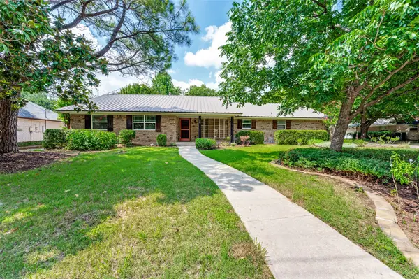 708 Headlee Street, Denton, TX 76201