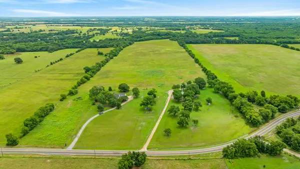 1285 Farm Road 196, Pattonville, TX 75468