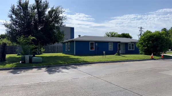 509 N 10th Street, Sanger, TX 76266