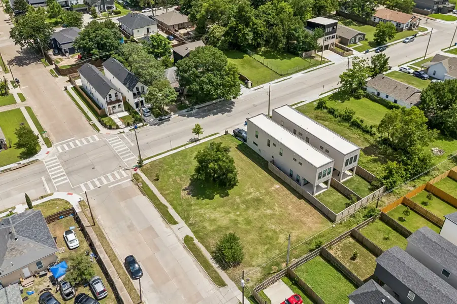 2535 Pennsylvania Avenue, Dallas, TX 75215 - #3