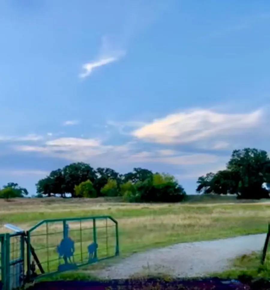 2186 Gilliland Road, Springtown, TX 76082 - #2