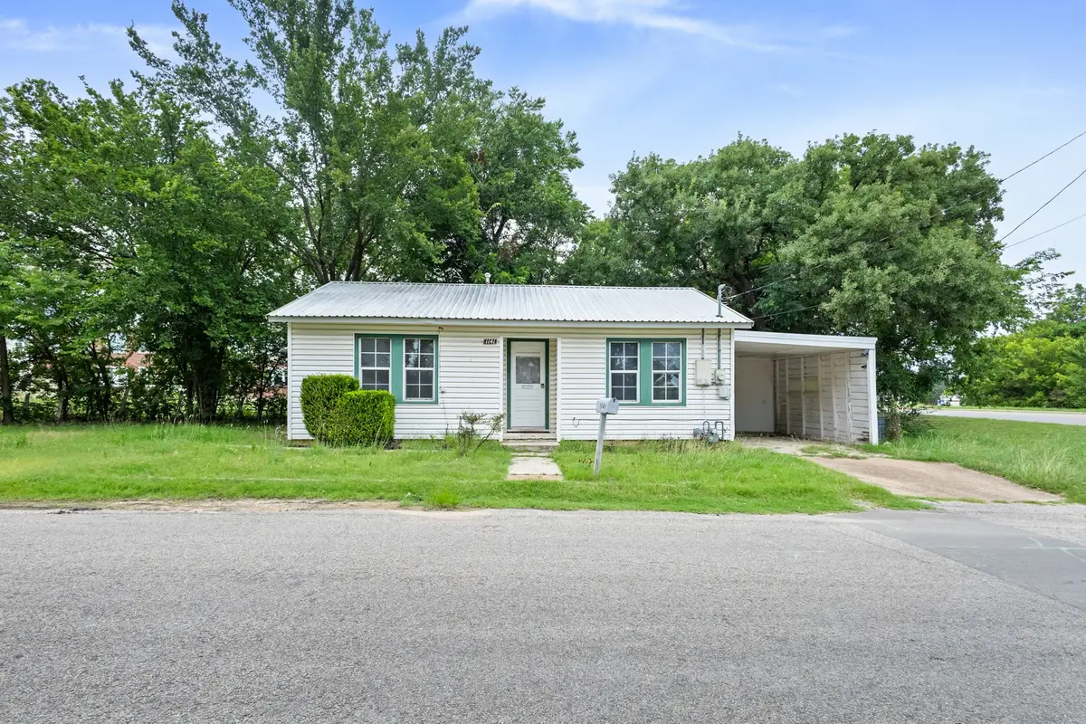 1141 W Mcneill Street, Stephenville, TX 76401 - #1
