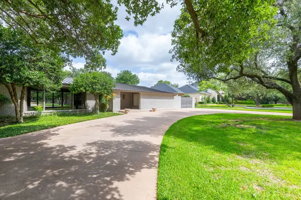 1760 River Oaks Road, Abilene, TX 79605