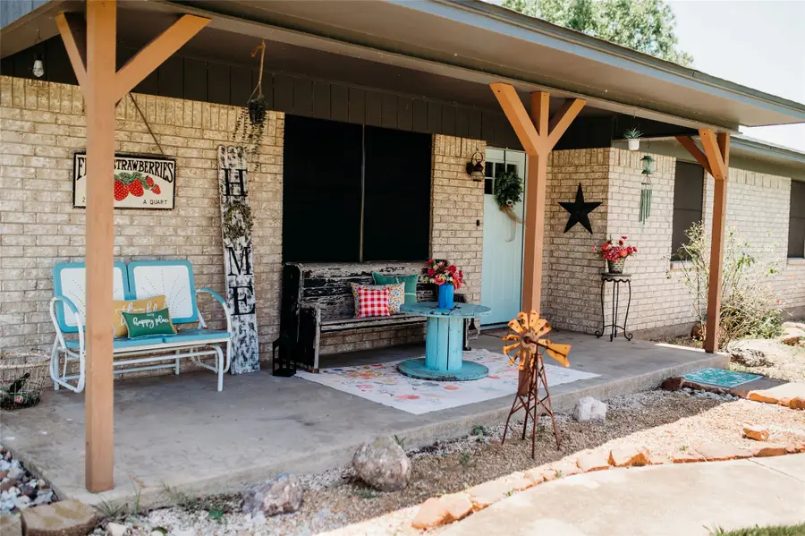 408 County Road 2200, Ivanhoe, TX 75447 - #2