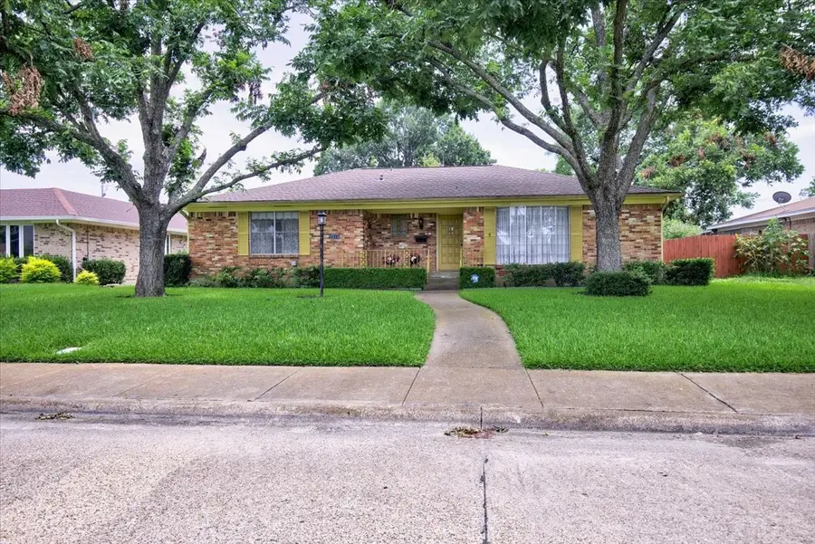 2210 Babalos Lane, Dallas, TX 75228 - #3