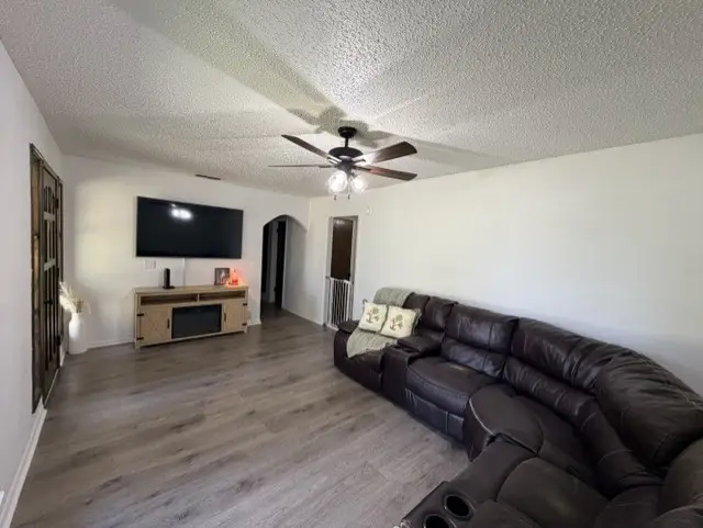 906 Zahara Street, Bowie, TX 76230 - #3