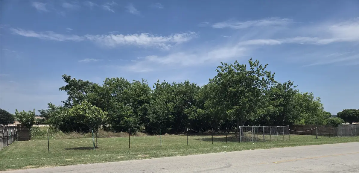 2709 Beverly Avenue, Fort Worth, TX 76104 - #1