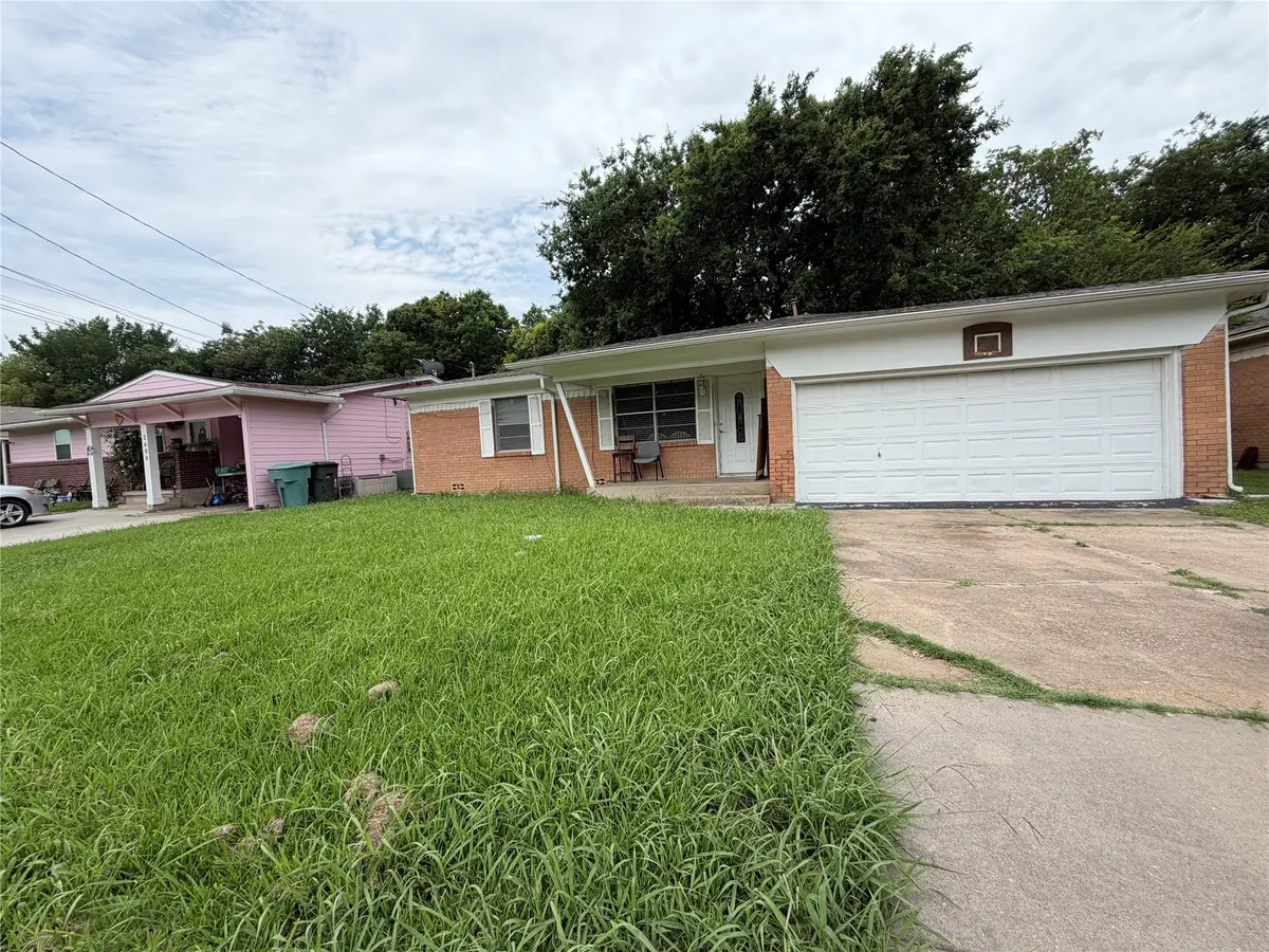 2604 N Hickory Street, Sherman, TX 75092 - #1