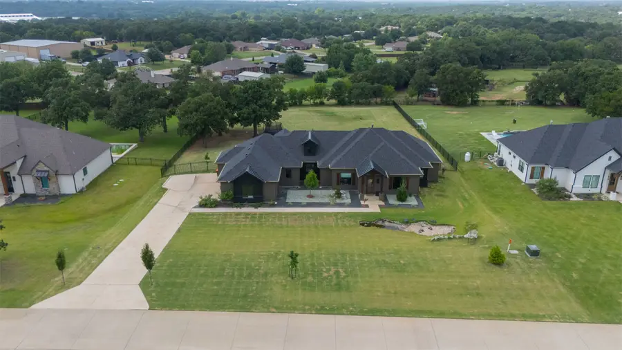321 Pear Valley Lane, Burleson, TX 76028 - #2