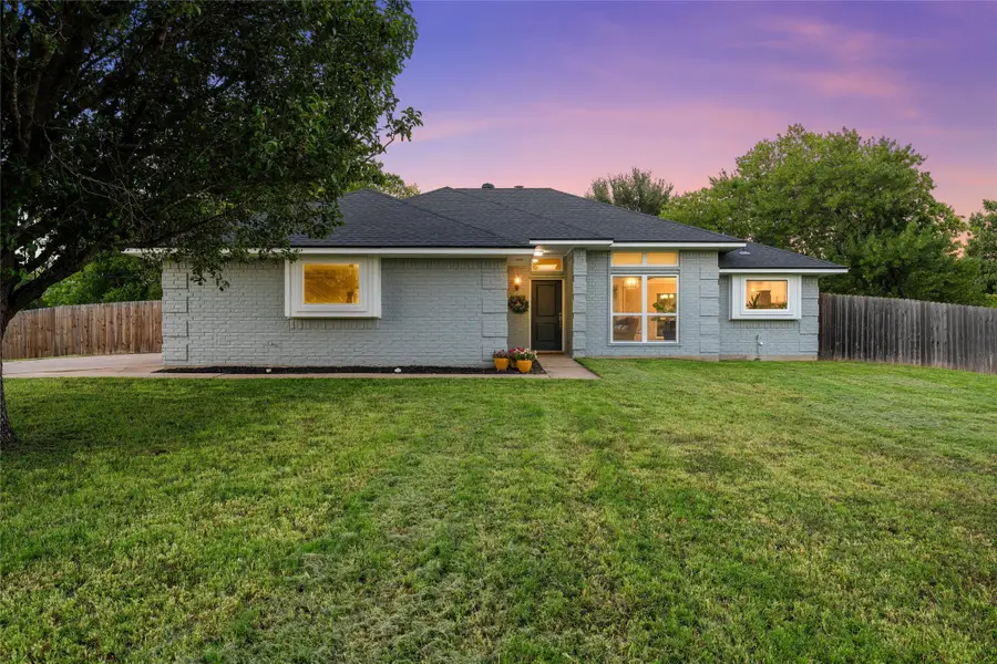 740 Castleman Creek Road, Hewitt, TX 76643 - #2