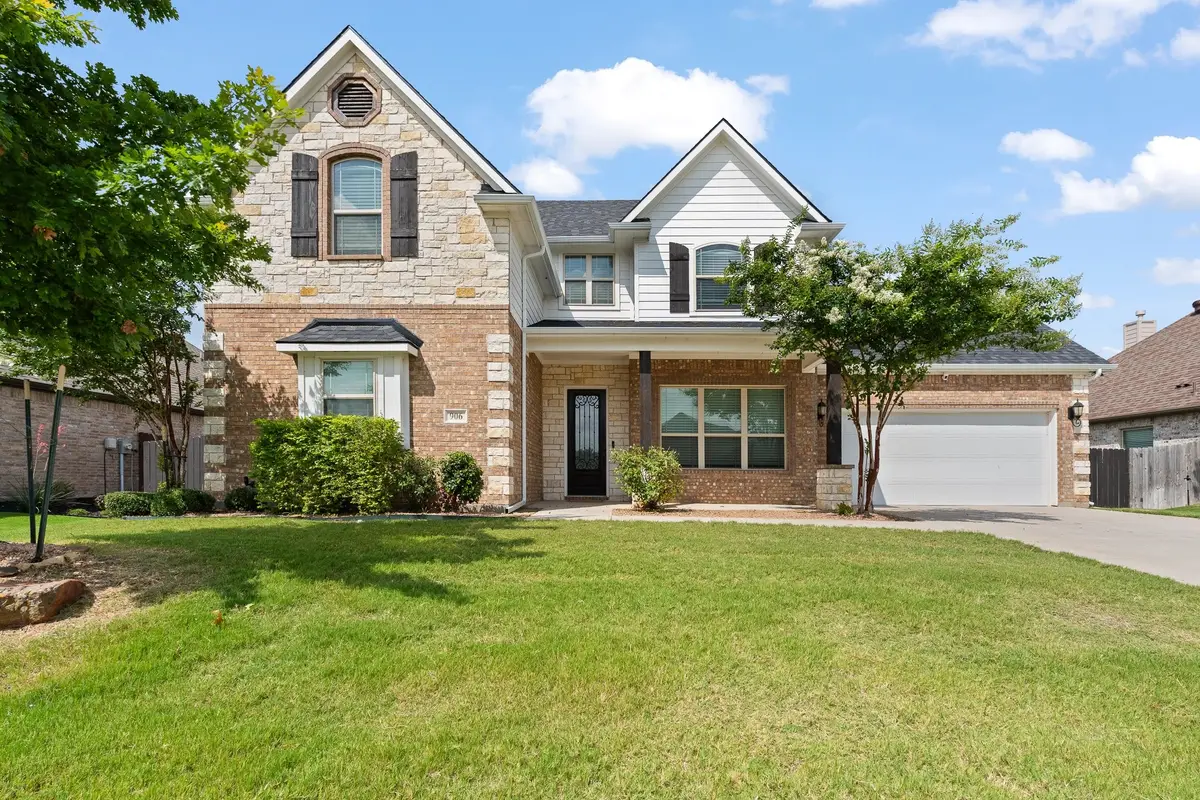 906 Bent Wood Lane, Cleburne, TX 76033 - #1