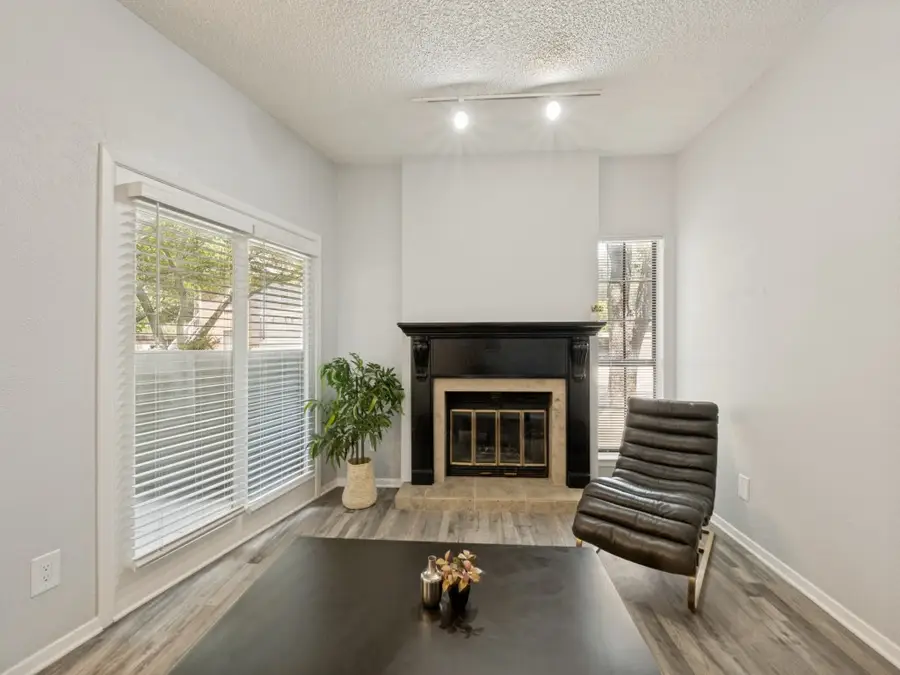 1200 Riverchase Lane #125, Arlington, TX 76011 - #2