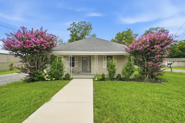111 Britton Street, Tom Bean, TX 75489