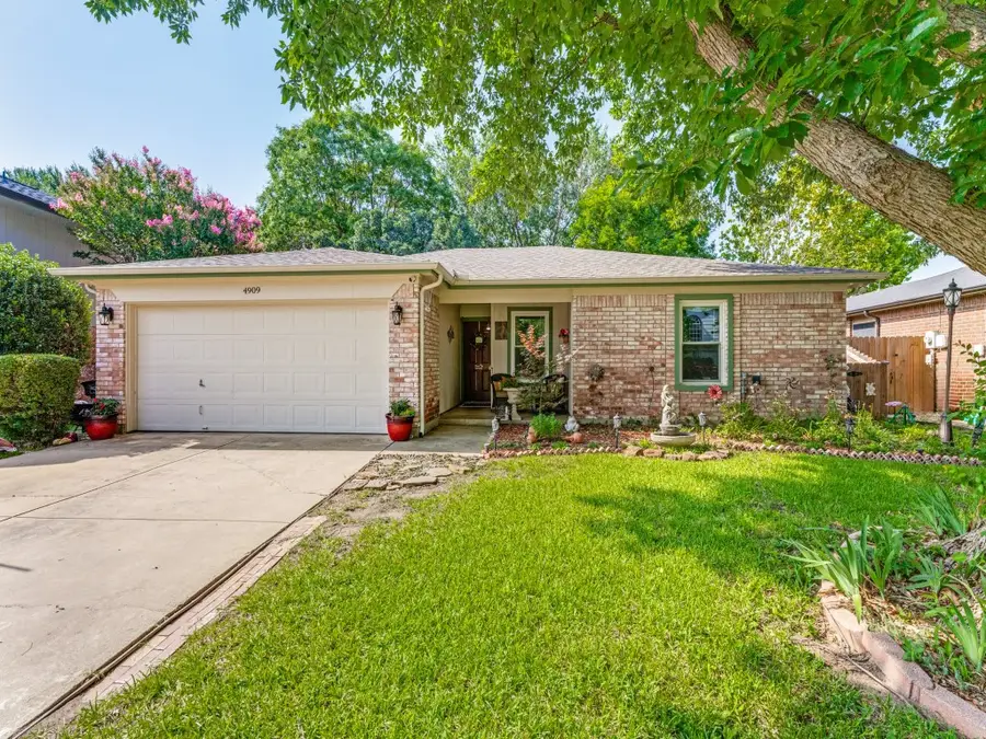 4909 Prairie Creek Trail, Fort Worth, TX 76179 - #2