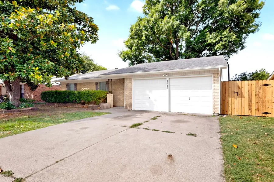 6005 Stardust Drive S, Watauga, TX 76148 - #2