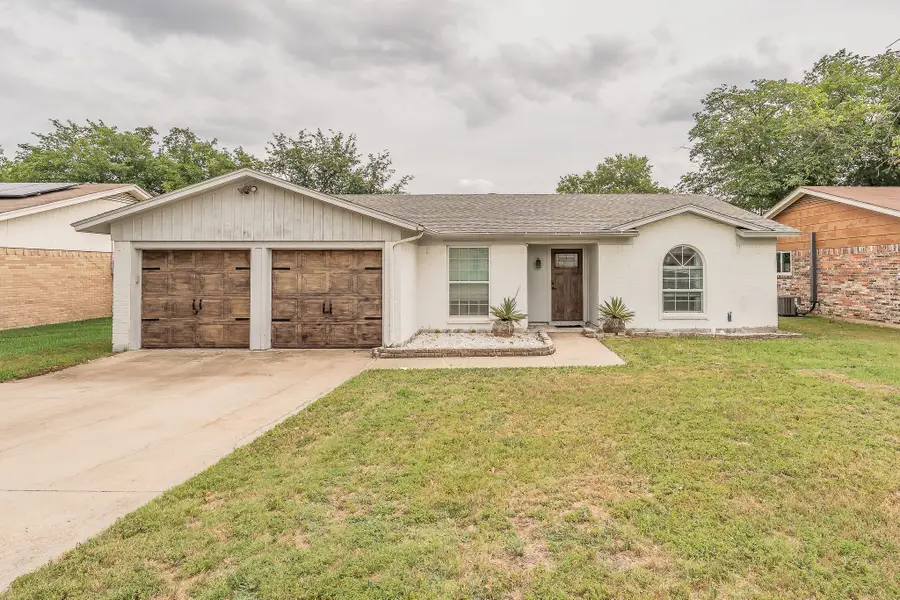 5612 Macgregor Drive, Haltom City, TX 76148 - #2