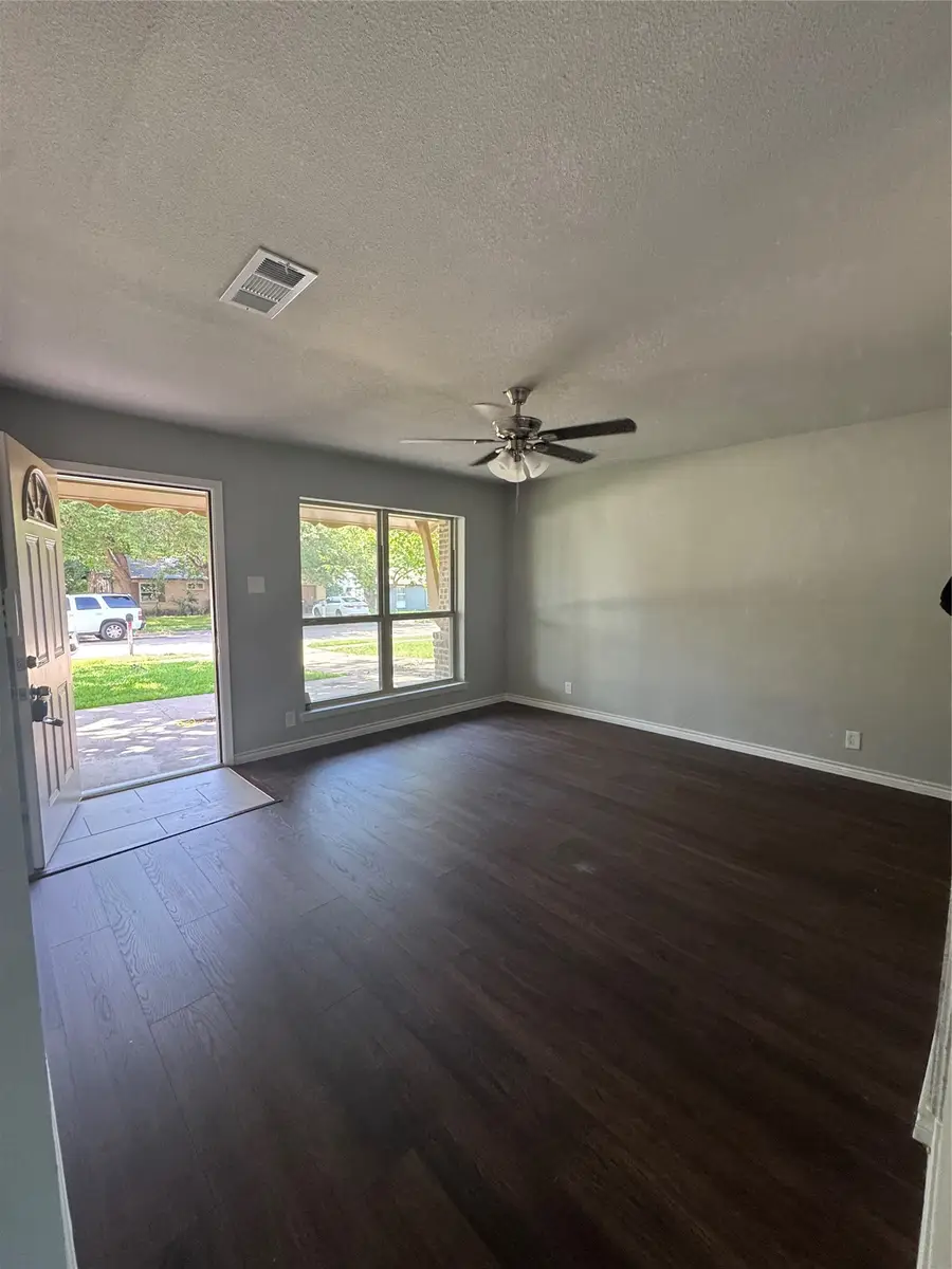 2817 Sequoia Lane, Arlington, TX 76010 - #2