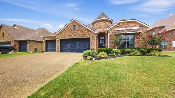 1221 Flamingo Road, Forney, TX 75126