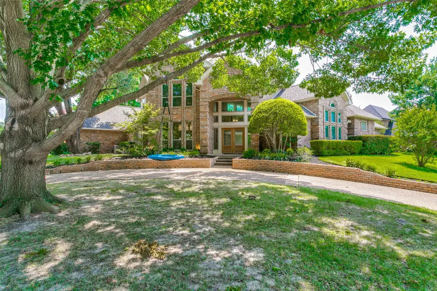 4313 Pembrooke Parkway N, Colleyville, TX 76034 - #2