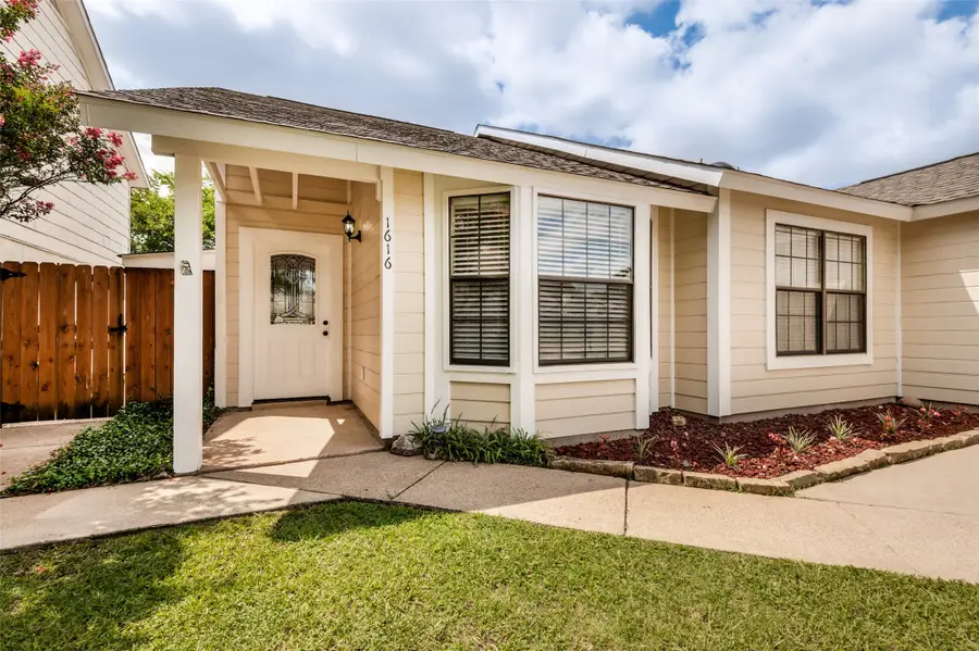 1616 Wickford Drive, Arlington, TX 76018 - #2