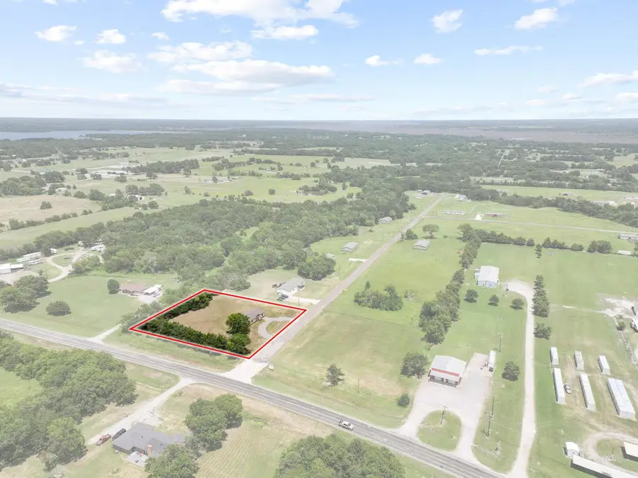 225 Hemby Way, Bonham, TX 75418 - #2