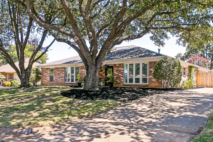 333 W Louella Drive, Hurst, TX 76054 - #3