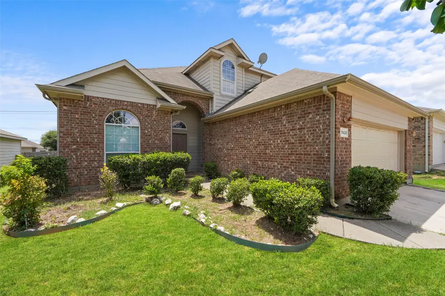 7420 Alverstone Drive, Fort Worth, TX 76120 - #3