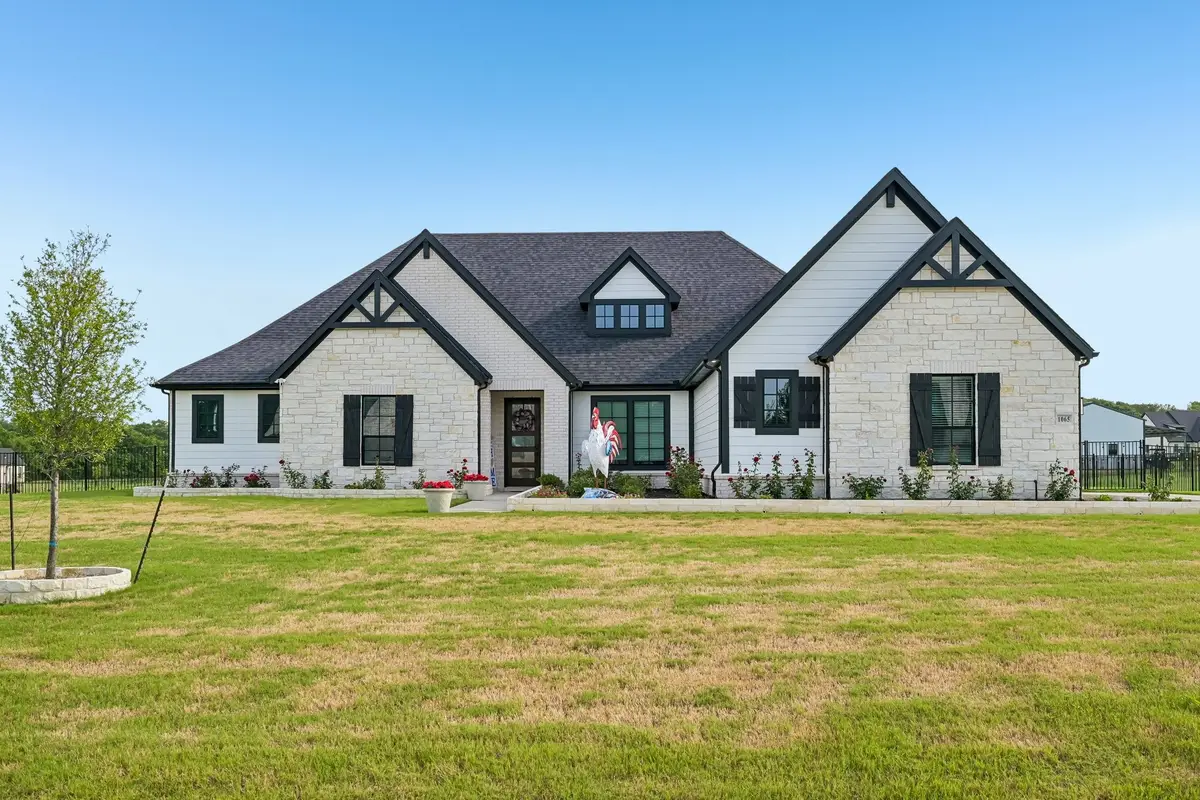 1065 Julian Drive, Van Alstyne, TX 75495 - #1