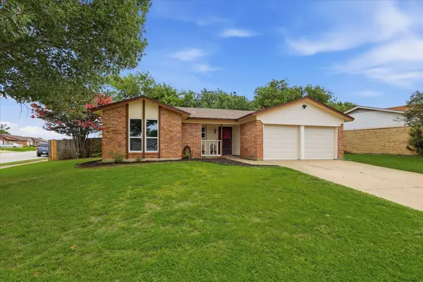 6028 Marigold Drive, Watauga, TX 76148