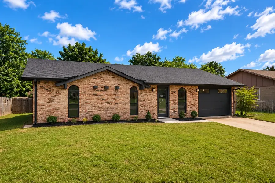 132 Yorkshire Drive, Cedar Hill, TX 75104 - #2