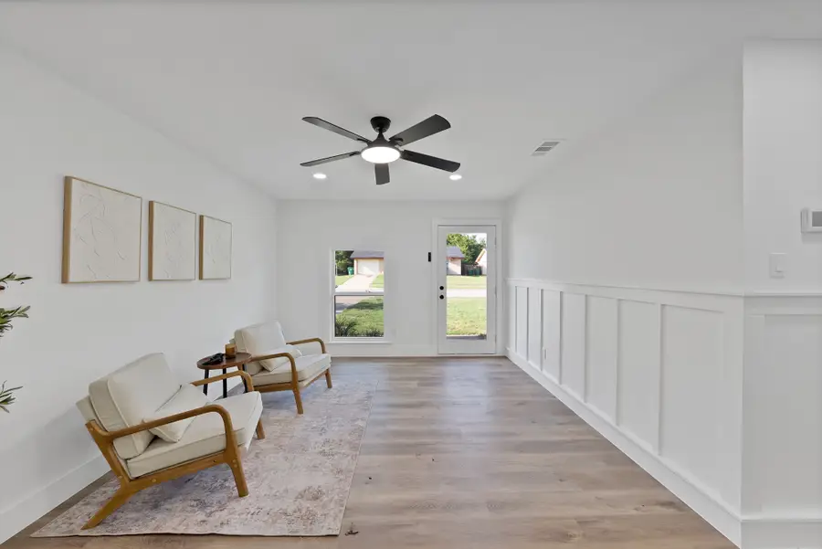 132 Yorkshire Drive, Cedar Hill, TX 75104 - #3
