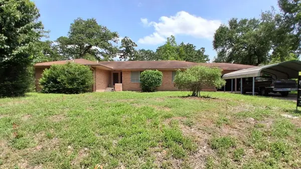 913 Lazy Lane, Bryan, TX 77802
