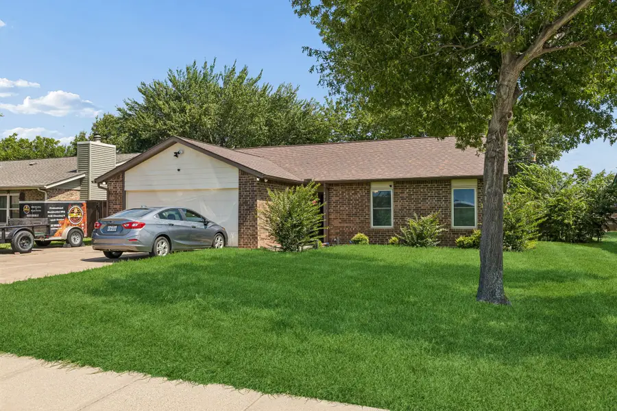 401 Hovenkamp Street, Keller, TX 76248 - #2