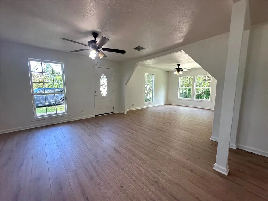 1007 N Lane Street, Comanche, TX 76442 - #3