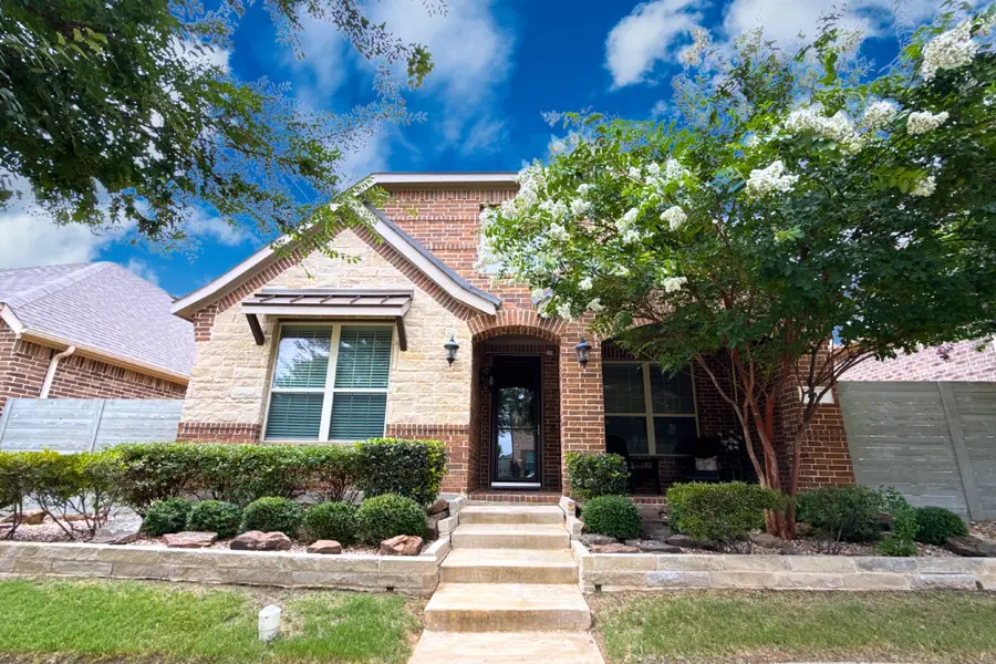 717 10th Street, Argyle, TX 76226 - #2