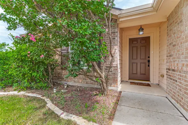 12301 Angel Food Lane, Fort Worth, TX 76244