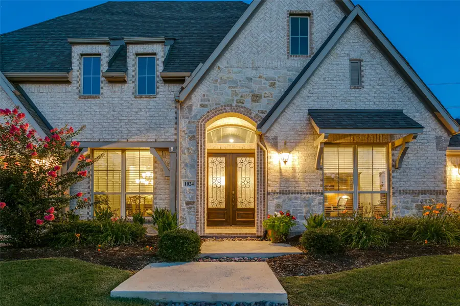 1024 Myers Park Trail, Roanoke, TX 76262 - #2