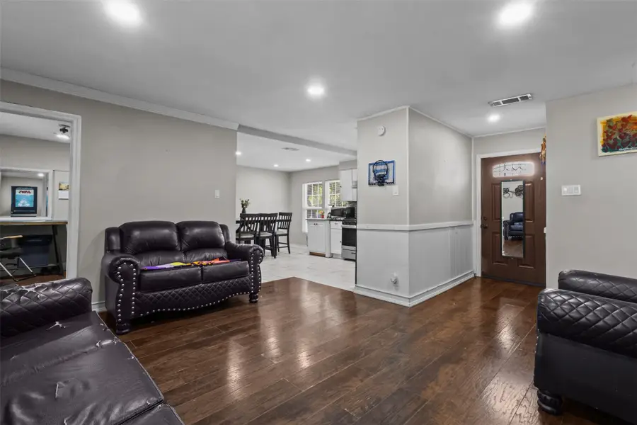1418 Briarwood Drive, Mesquite, TX 75149 - #3